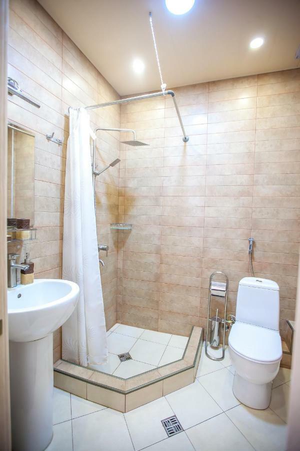 Shiny Avlabari Apartment Tbilisi Ngoại thất bức ảnh